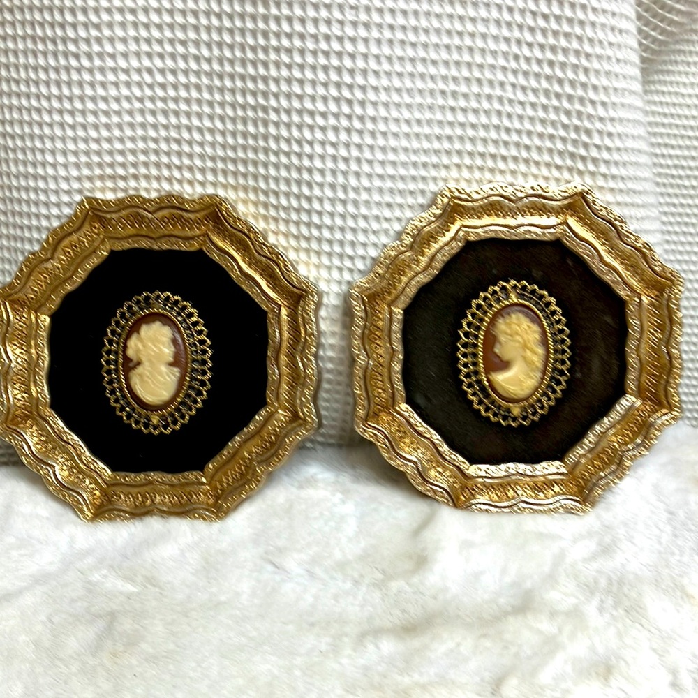 Do Cameo Arabeque Wall Decor Plaques